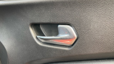 Nissan Juke 1.0 DiG-T 114 N-Connecta 5dr Petrol Hatchback